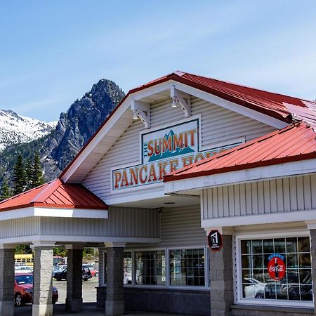 The Summit Inn Snoqualmie Pass Exterior foto